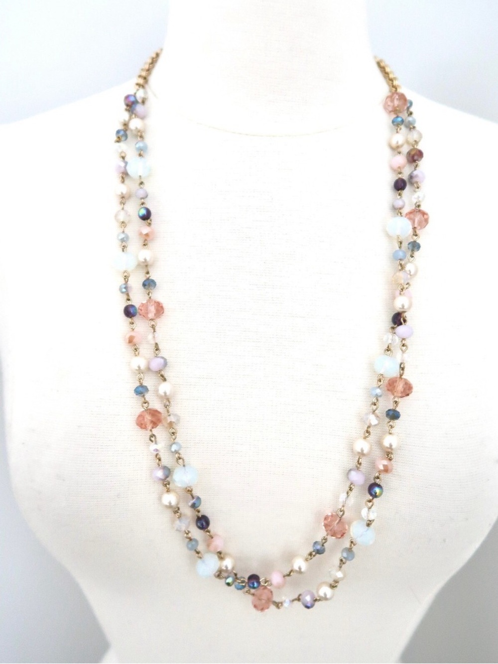 TALBOTS Faux pearl & Glass bead multi strand necklace pastels